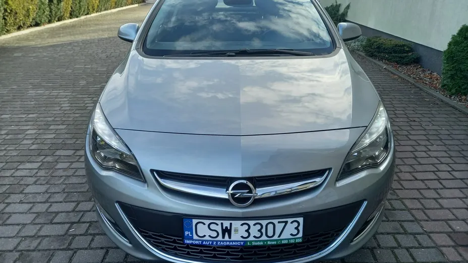 OPEL Astra -
