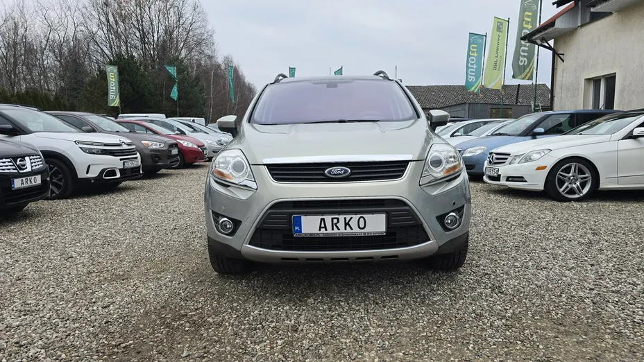 FORD Kuga -