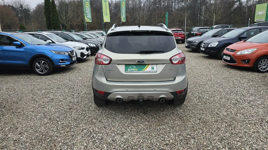 FORD Kuga -