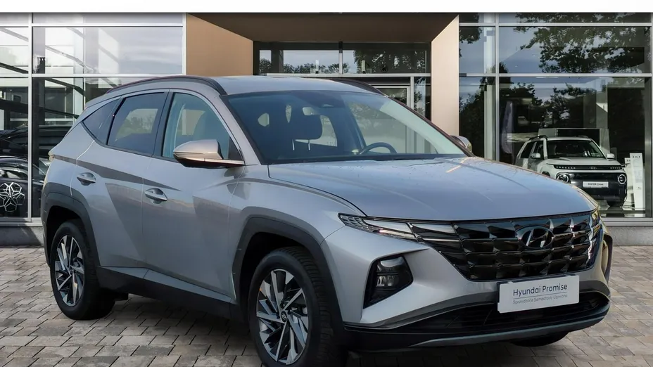 HYUNDAI Tucson -