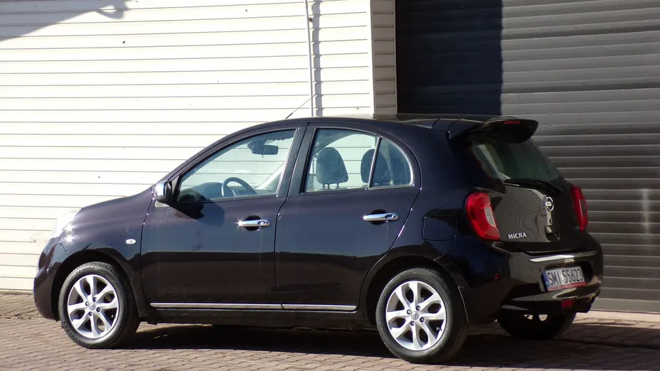 NISSAN Micra -
