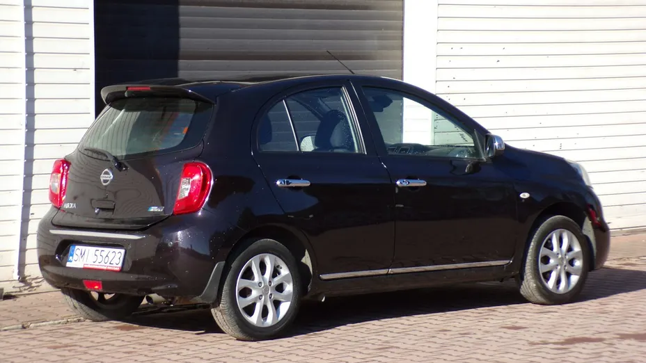 NISSAN Micra -