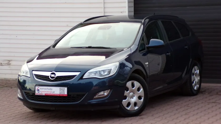 OPEL Astra -