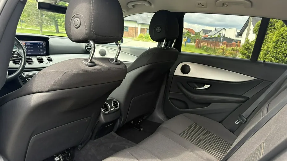 MERCEDES-BENZ E Klasa -