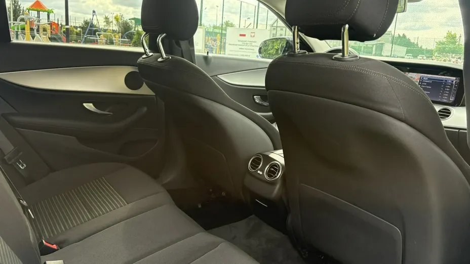 MERCEDES-BENZ E Klasa -