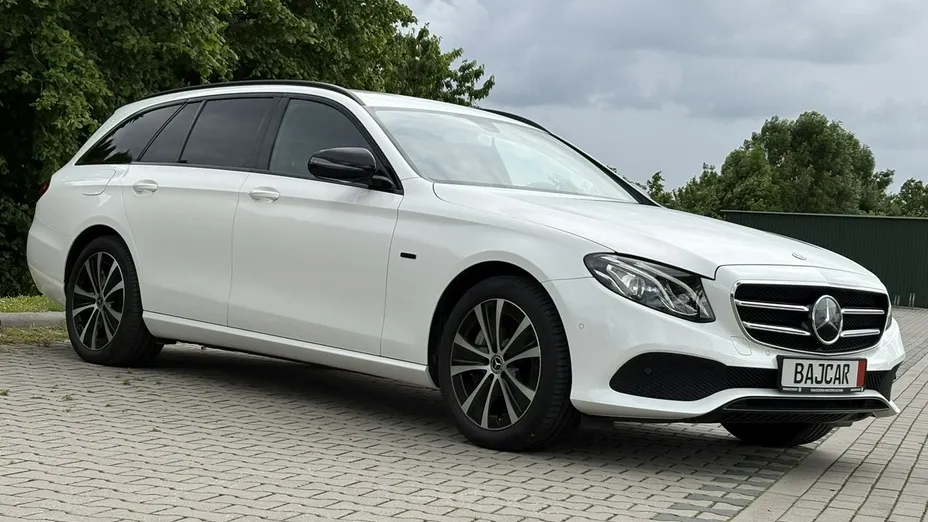 MERCEDES-BENZ E Klasa -