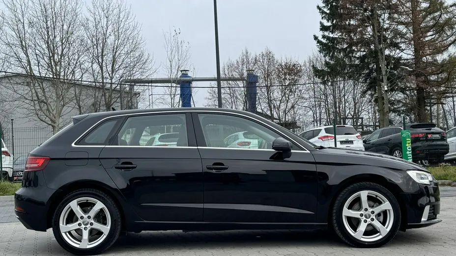 AUDI A3 -