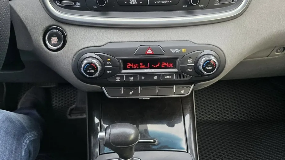 KIA Sorento -