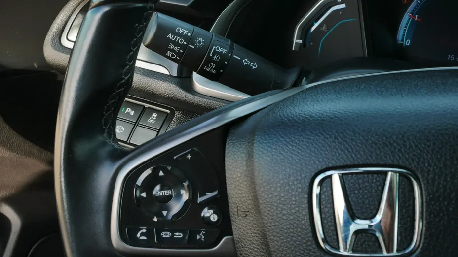 HONDA Civic -
