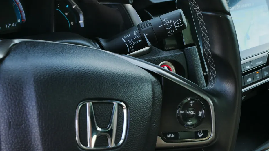 HONDA Civic -