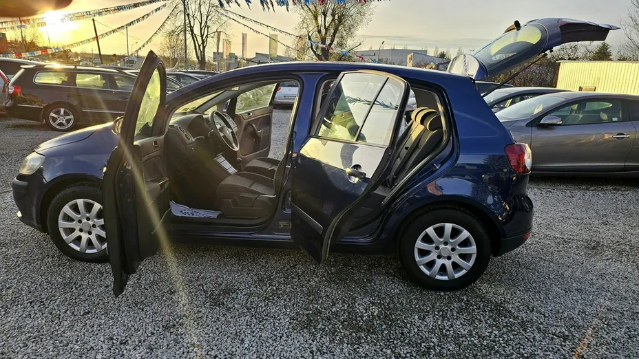 VOLKSWAGEN Golf Plus -