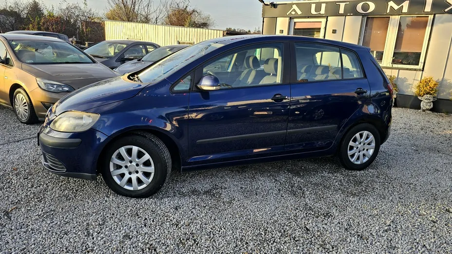 VOLKSWAGEN Golf Plus -