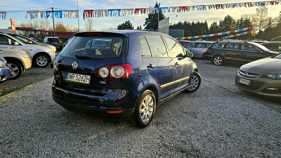 VOLKSWAGEN Golf Plus -