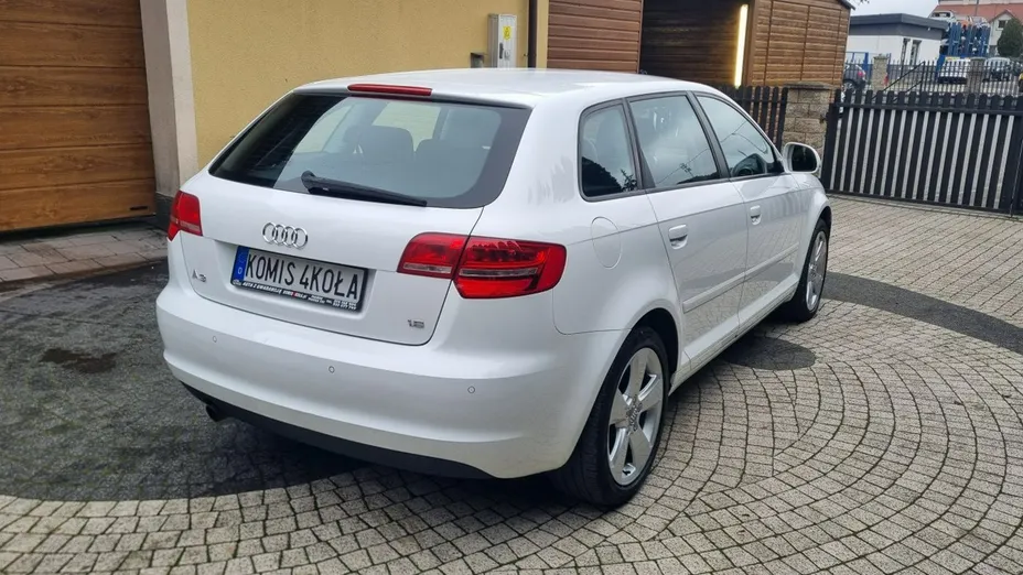 AUDI A3 -