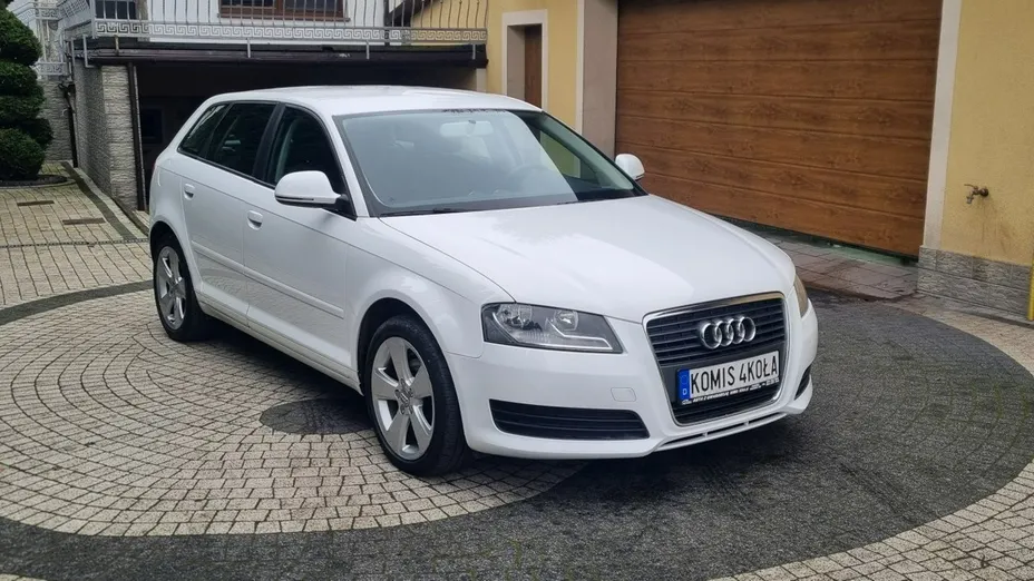 AUDI A3 -