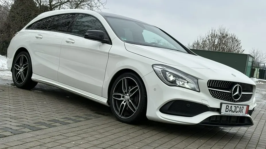 MERCEDES-BENZ CLA -