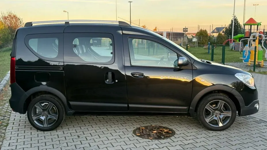 DACIA Dokker -
