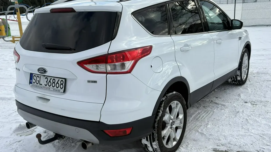 FORD Kuga -