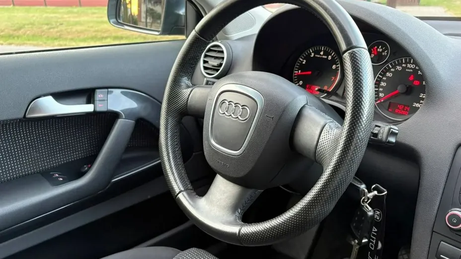 AUDI A3 -