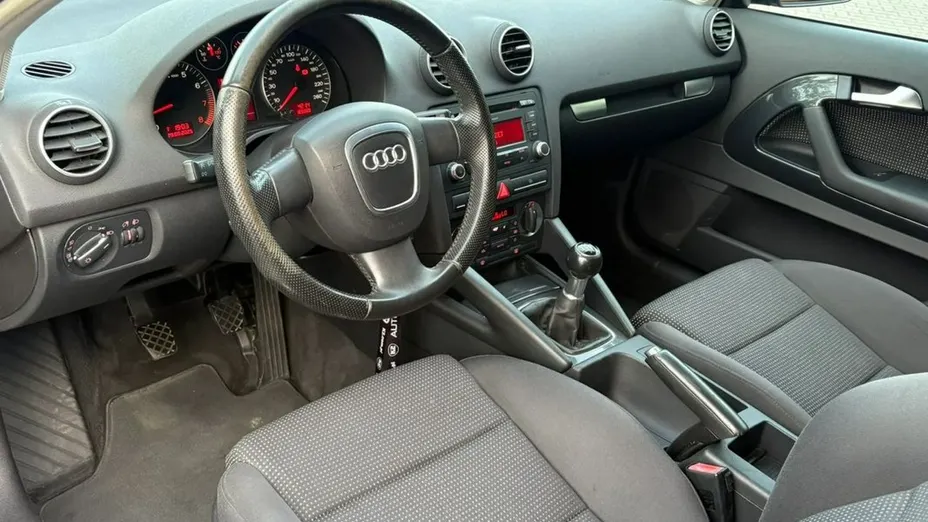 AUDI A3 -