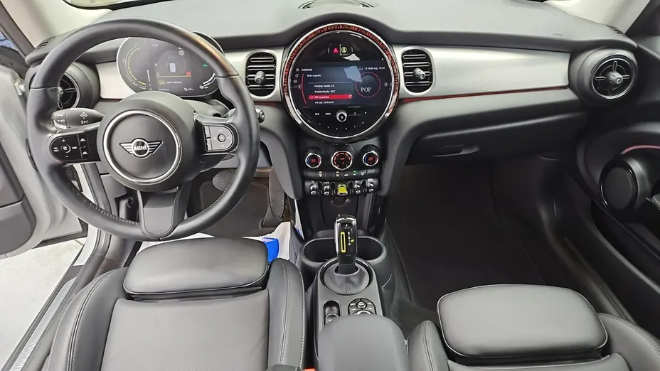 MINI Cooper -