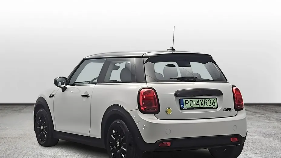 MINI Cooper -