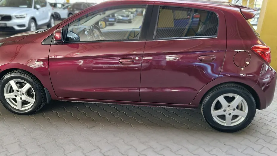 MITSUBISHI Space Star -