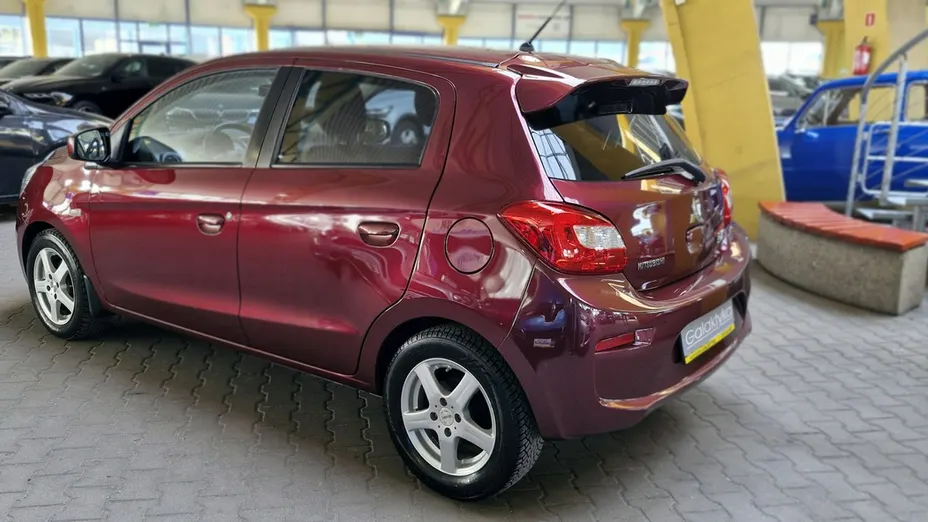 MITSUBISHI Space Star -