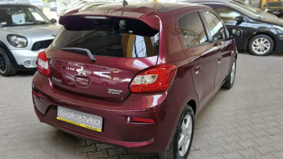 MITSUBISHI Space Star -