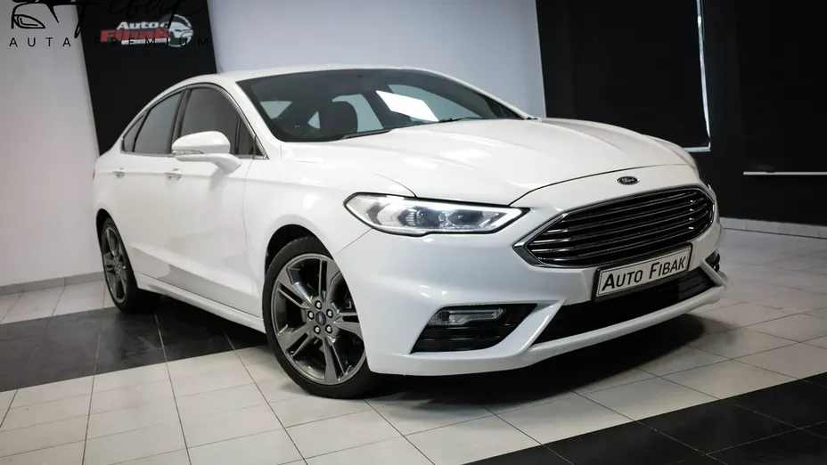 FORD Fusion -