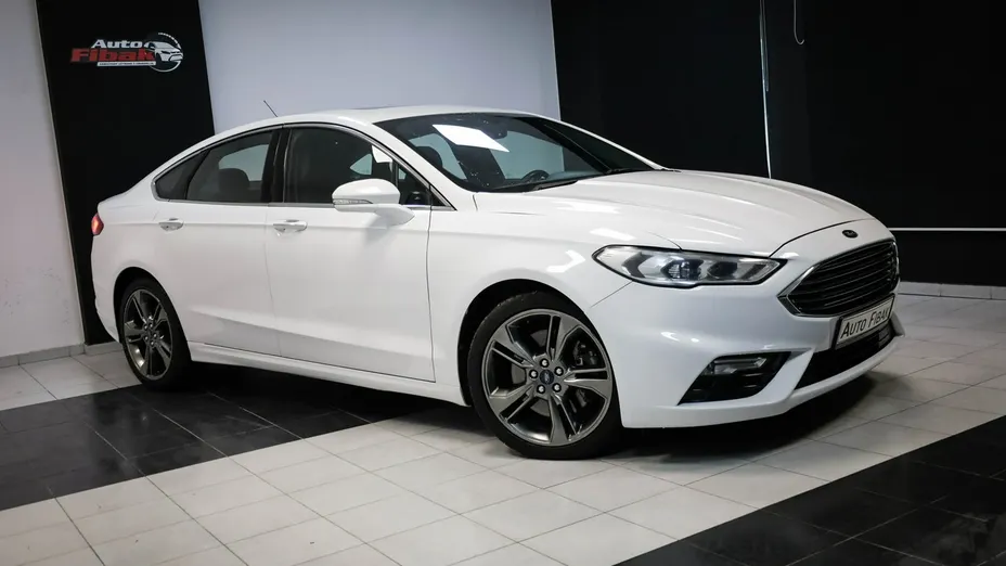 FORD Fusion -