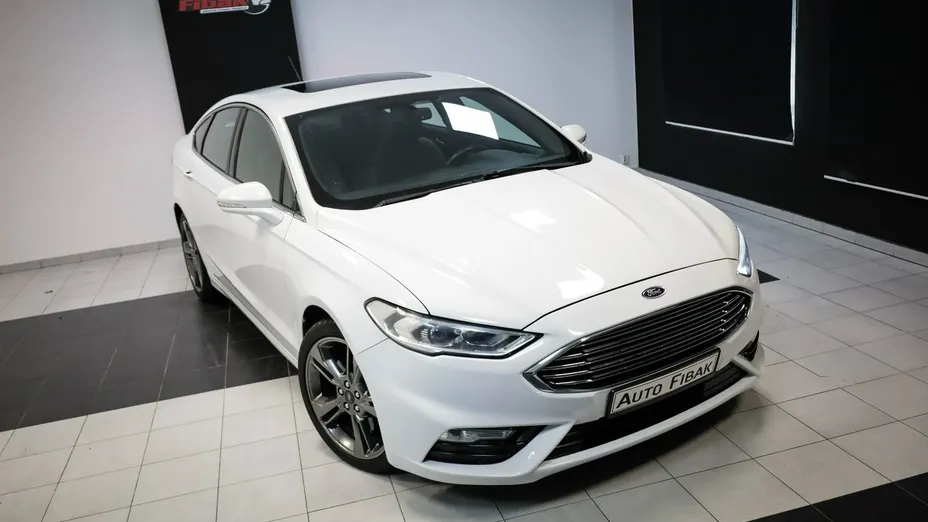 FORD Fusion -
