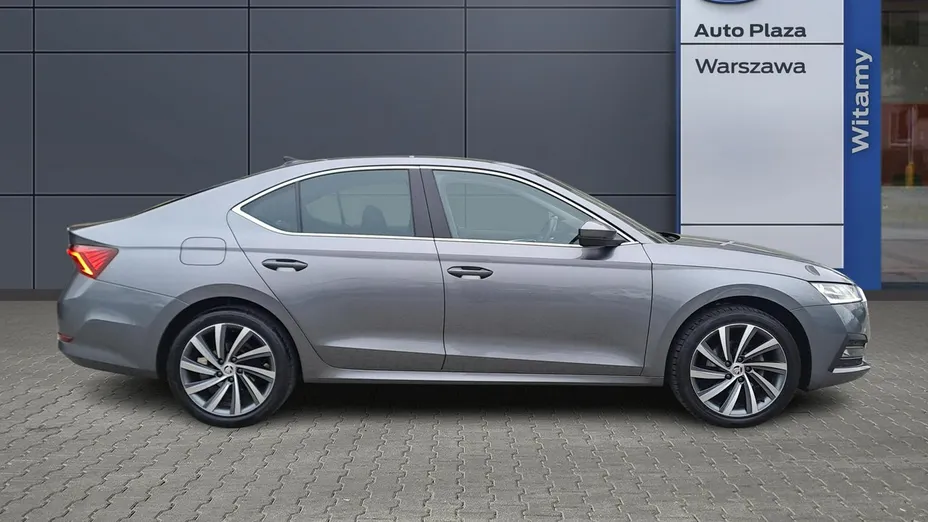 SKODA Octavia -