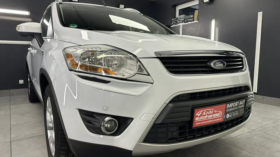 FORD Kuga -