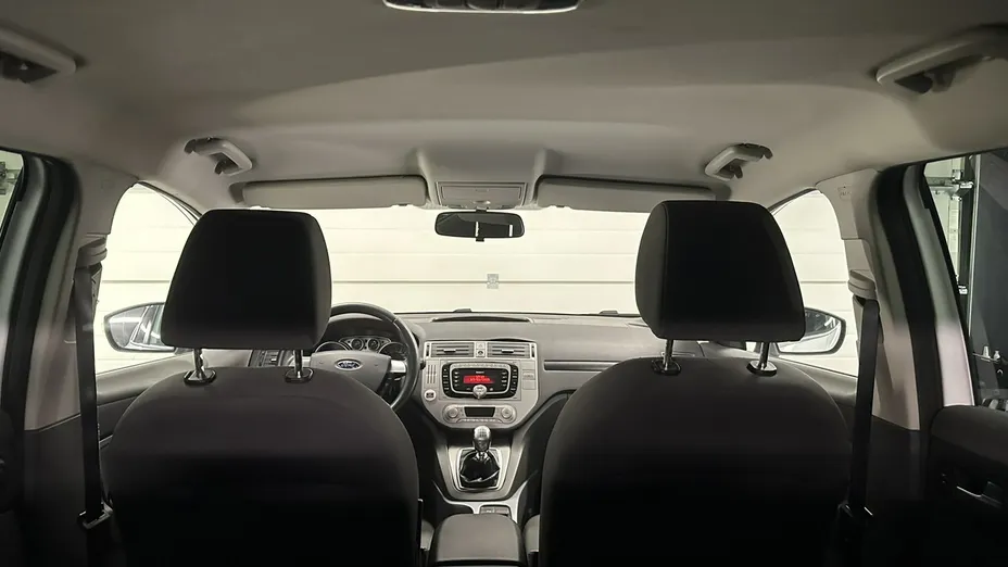 FORD Kuga -