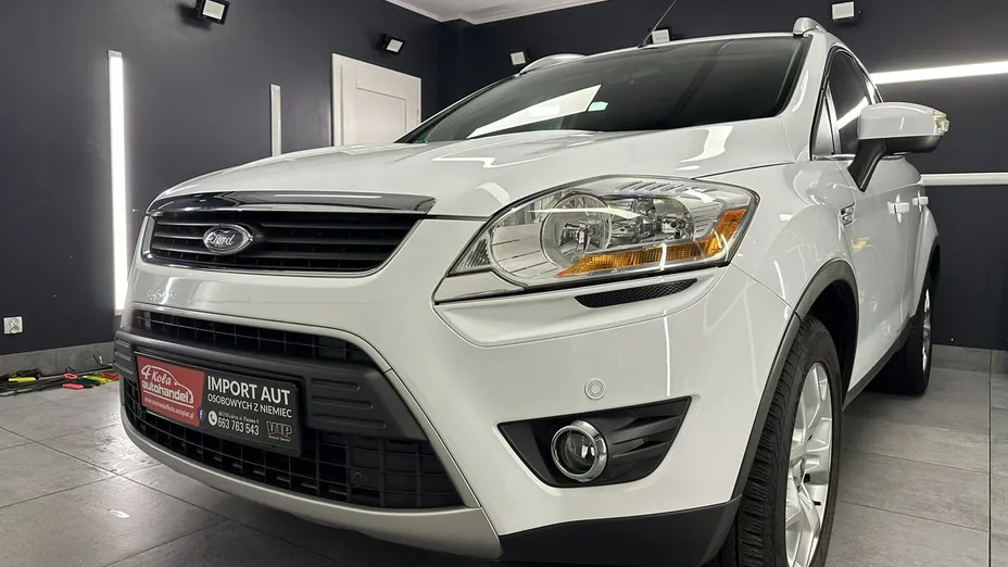 FORD Kuga -