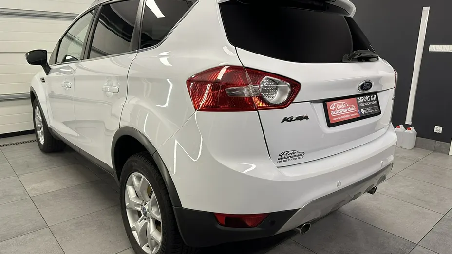 FORD Kuga -