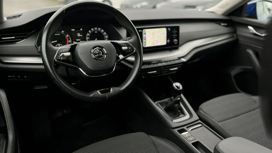 SKODA Octavia -
