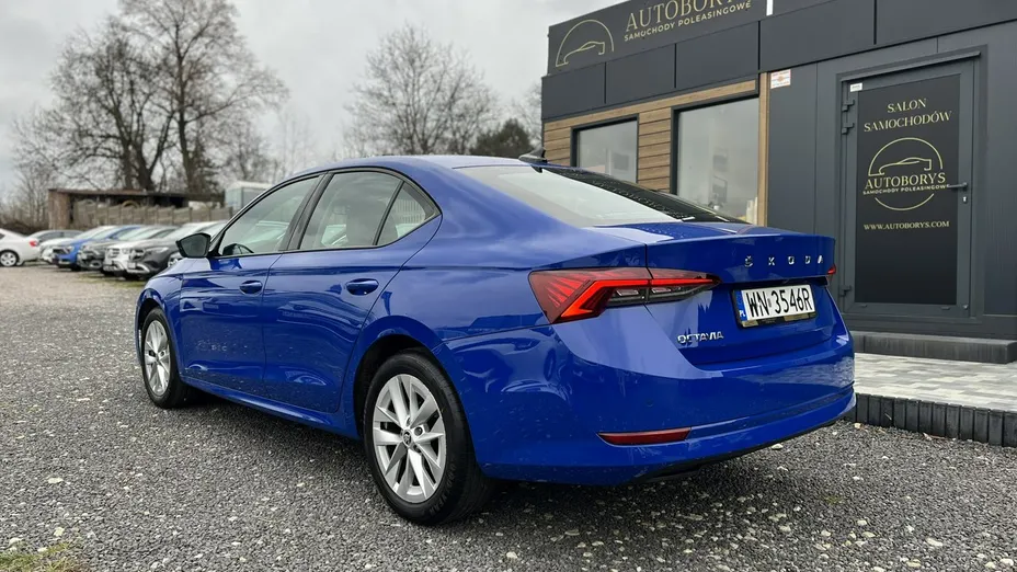 SKODA Octavia -