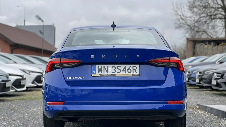 SKODA Octavia -