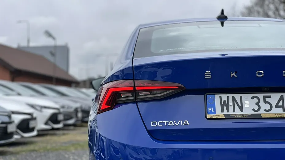 SKODA Octavia -