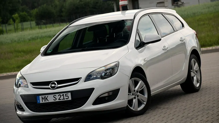 OPEL Astra -