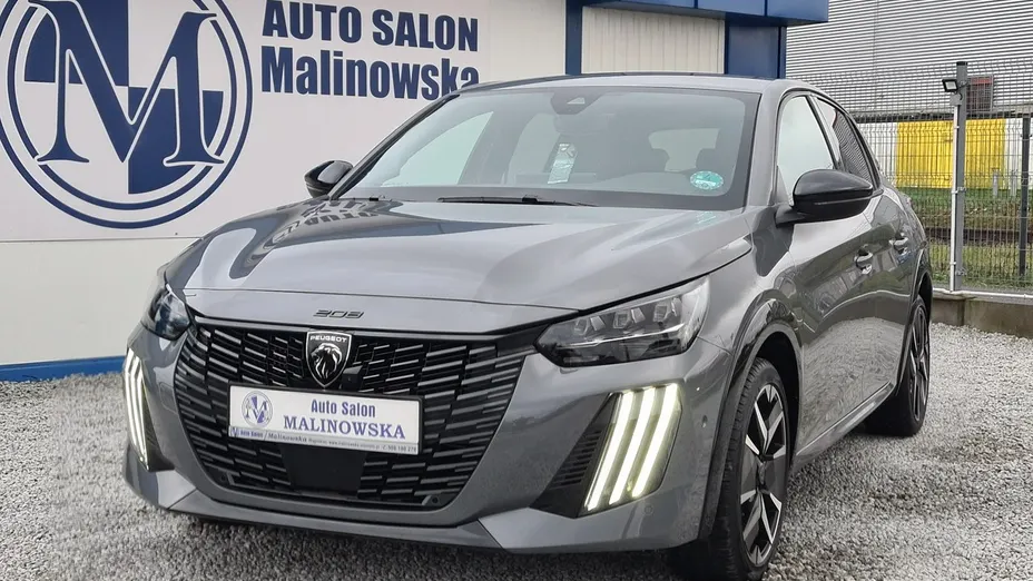 PEUGEOT 208 -