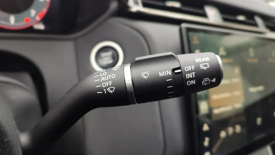 LAND ROVER Range Rover Velar -