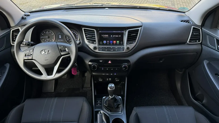 HYUNDAI Tucson -