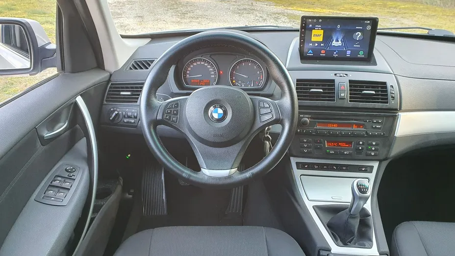 BMW X3 -