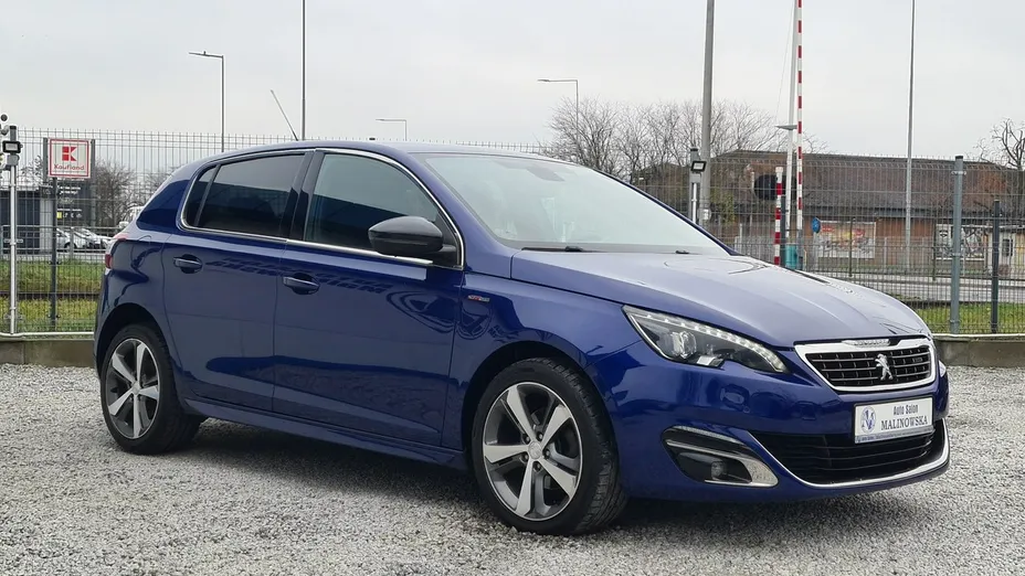PEUGEOT 308 -
