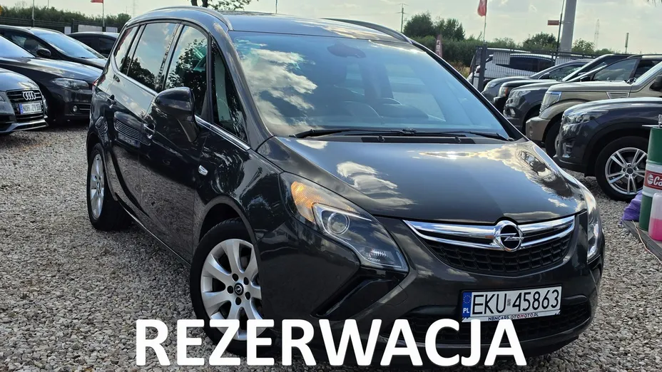 OPEL Zafira -