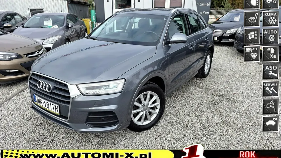 AUDI Q3 -