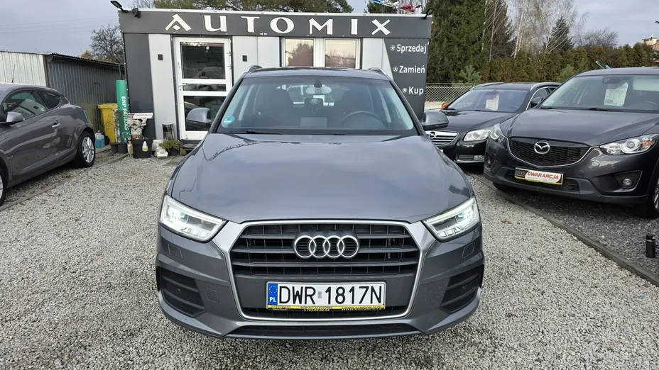 AUDI Q3 -